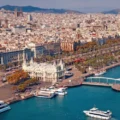 Var ska man bo i Barcelona? De 5 bästa områdena i storstaden vid stranden 🏖