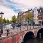 Var ska man bo i Amsterdam? 4 bästa områdena + hotell 🇳🇱