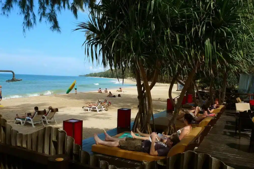 Lanta Castaway Beach Resort, bra familjehotell vid stranden 