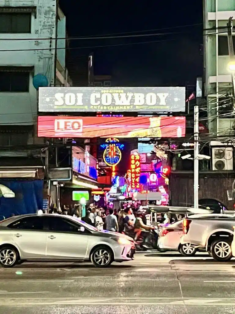 Soi Cowboy, områden du bör undvika i Bangkok