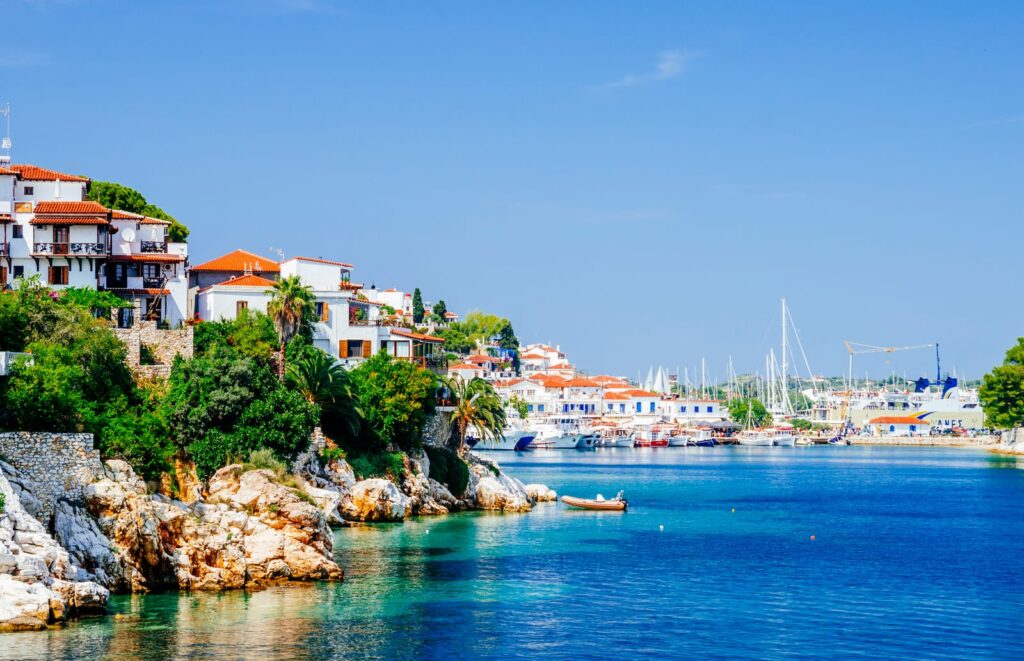 Var ska man bo på Skiathos