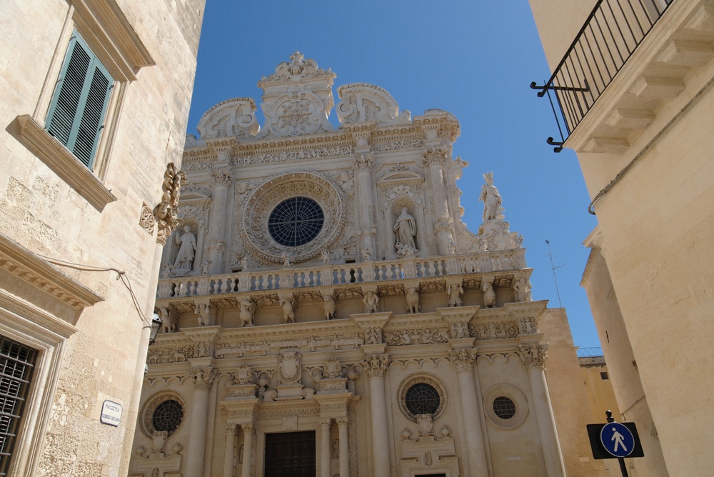 Barockfasaden på Basilica di Santa Croce i Lecce