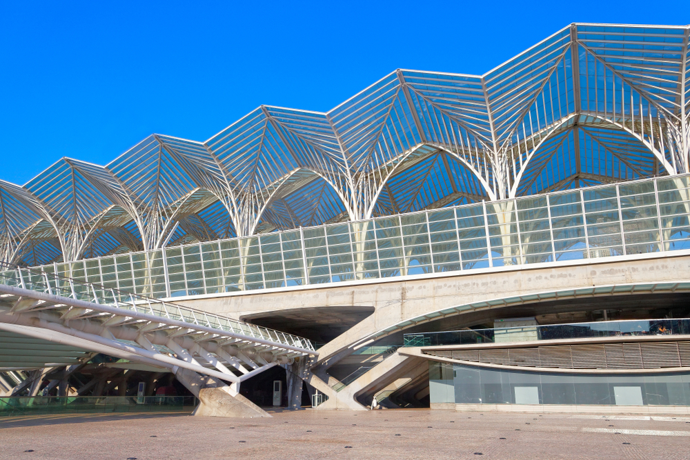 Järnvägsstationen Gare do Oriente i Lissabon