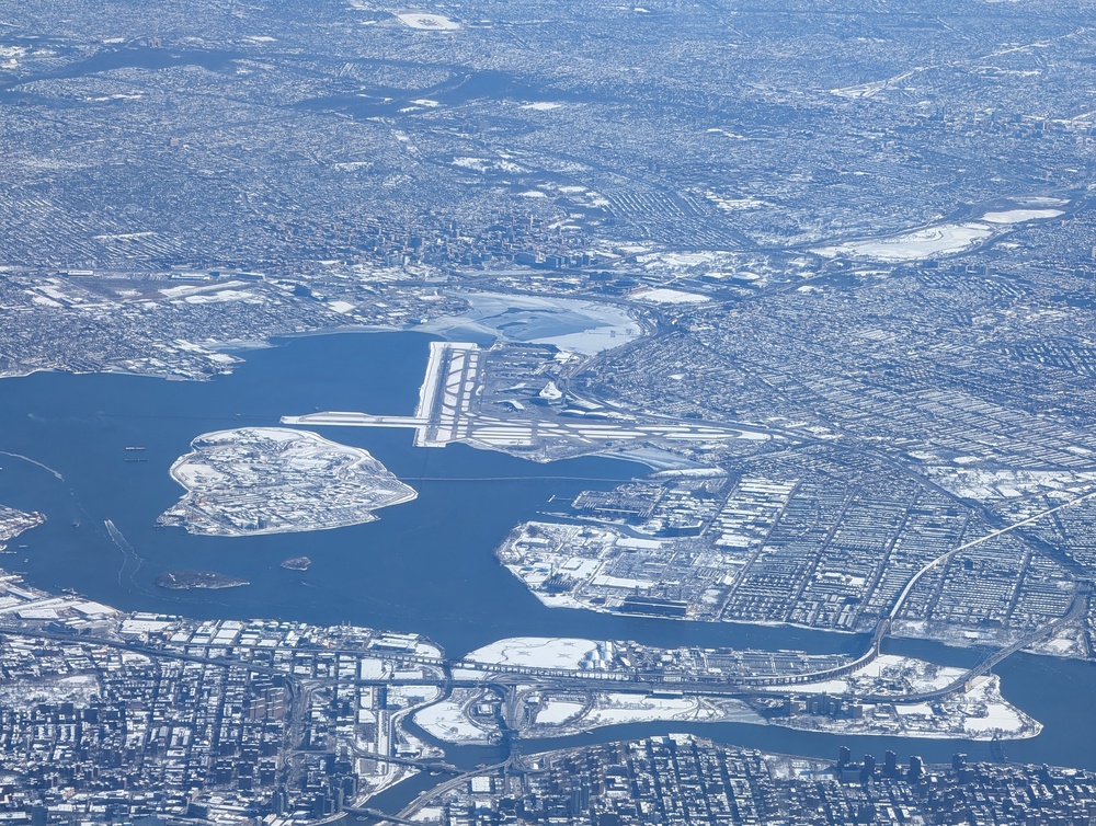 Flygfoto över LaGuardia Airport i New York