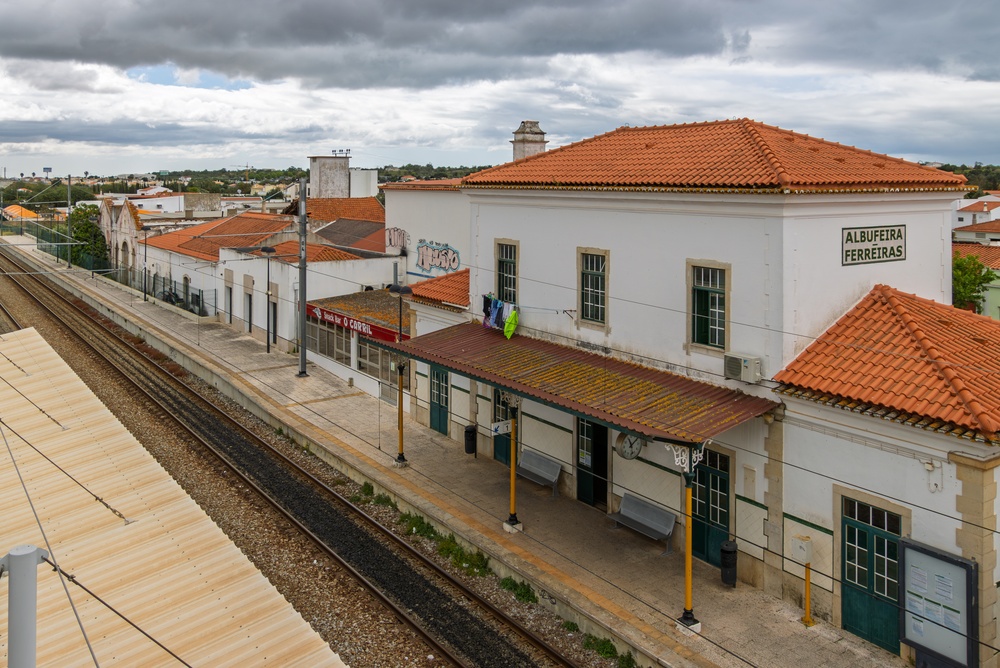 Tågstationen Albufeira-Ferreiras i Algarve