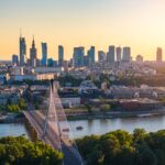 Var ska man bo i Warszawa? De 6 bästa områdena & bra hotell