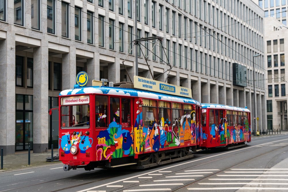 Äppelvinsspårvagnen Ebbelwei-Express i Frankfurt