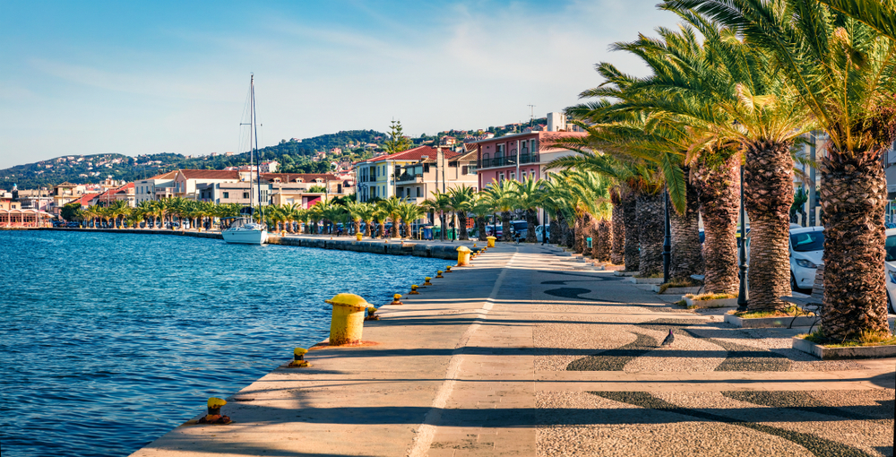 Argostoli och hamnen på Kefalonia