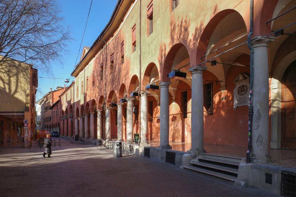 Byggnaden med konstmuseet Pinacoteca Nazionale i Bologna