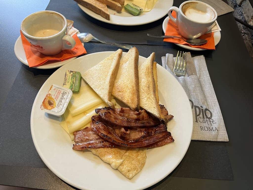 colosseum corner frukost
