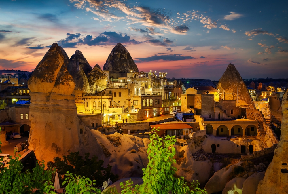 Göreme i Kappadokien vid solnedgången
