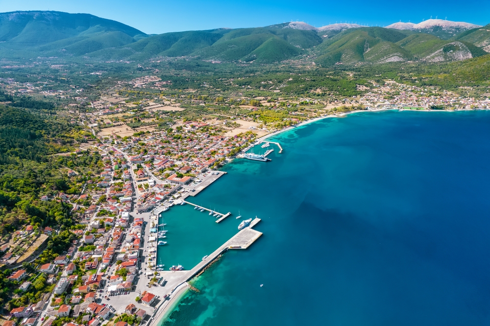 Hamnorten Sami på Kefalonia sedd från luften