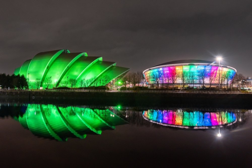 Konsertarenan OVO Hydro och Clyde Auditorium vid floden Clyde i Glasgow