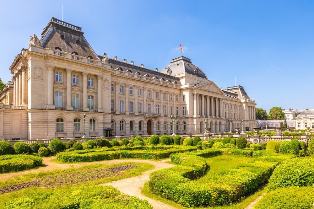 Kungliga slottet i Bryssel sett från Place des Palais