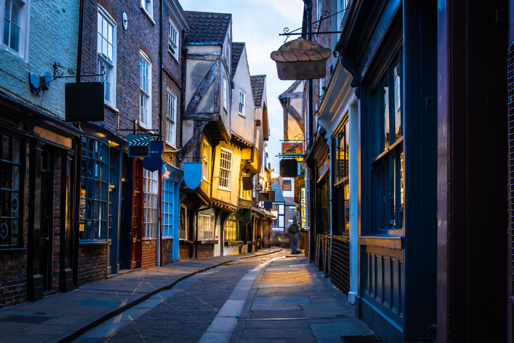 Medeltidsgatan The Shambles i York