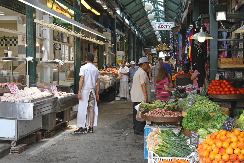 Modianomarknaden i Thessaloniki, den täckta saluhallen vid Kapanimarknaden