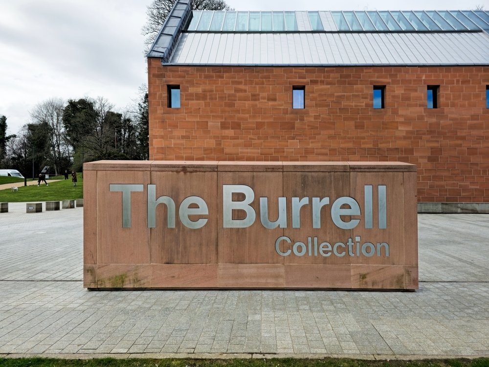 Museet The Burrell Collection i Pollok Country Park i Glasgow