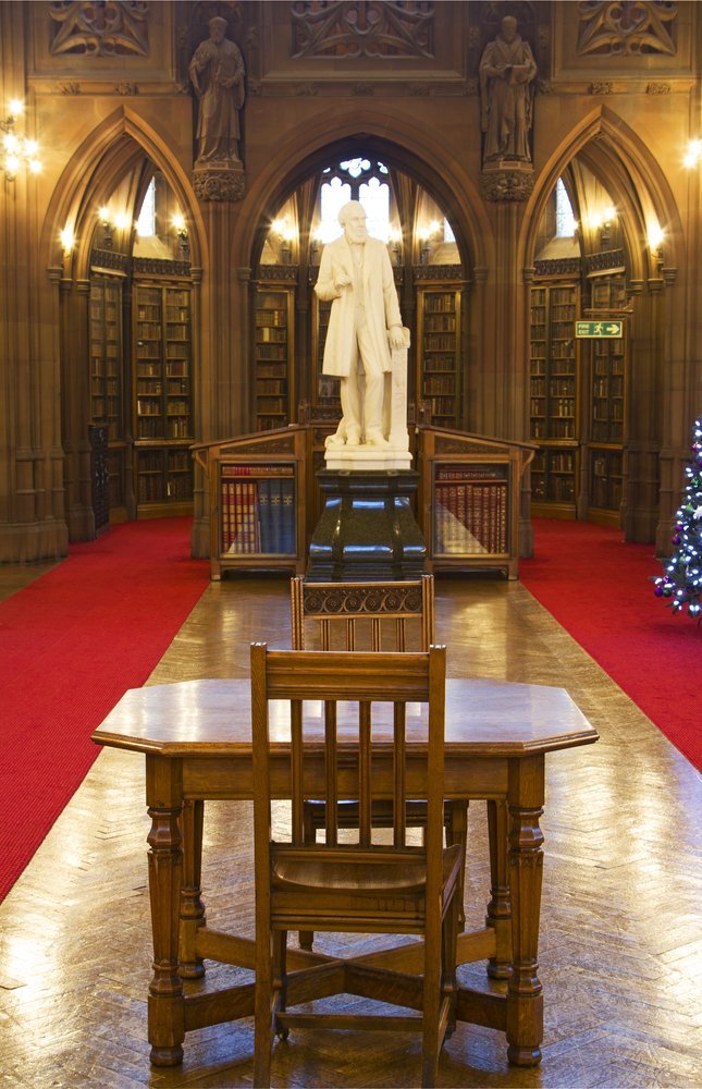 Den nygotiska läsesalen i John Rylands Library i Manchester