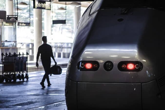 tåg från Oslo flygplats