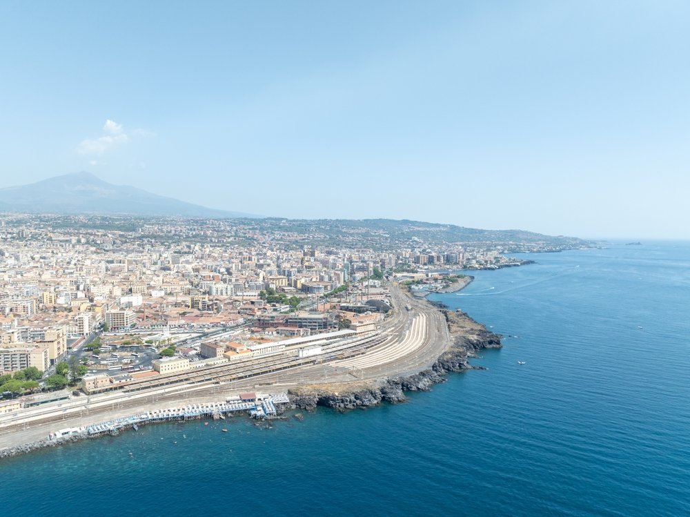 Regionaltåg på Catania Centrale