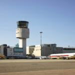 Från flygplatserna i Olbia, Cagliari och Alghero till staden och hotellet - transportguide