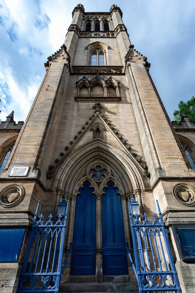Den tidigare kyrkan Ramshorn på Ingram Street i Merchant City i Glasgow
