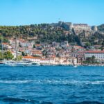 Var ska man bo på Hvar? De 6 bästa områdena & bra hotell