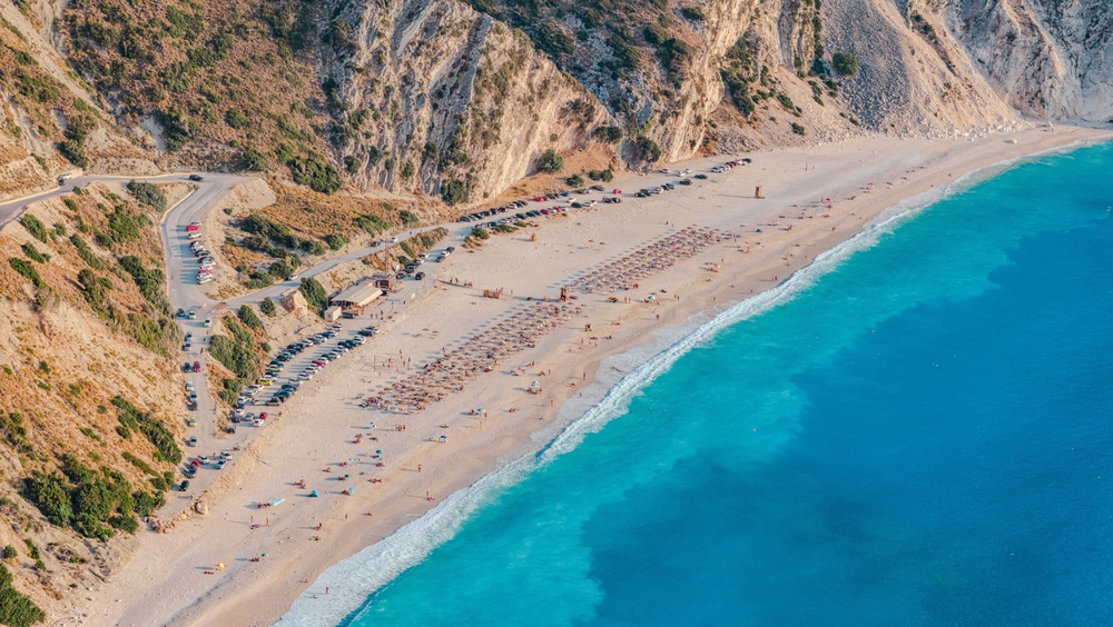 Myrtosstranden på Kefalonia sedd från luften