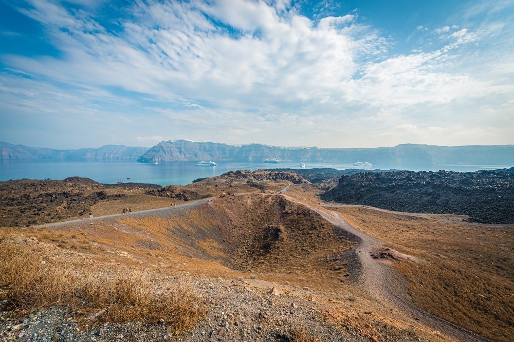 vulkanön Nea Kameni i kalderan